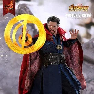 Hot Toys Movie Masterpiece Infinity War 1/6 Dr Strange Action Figure